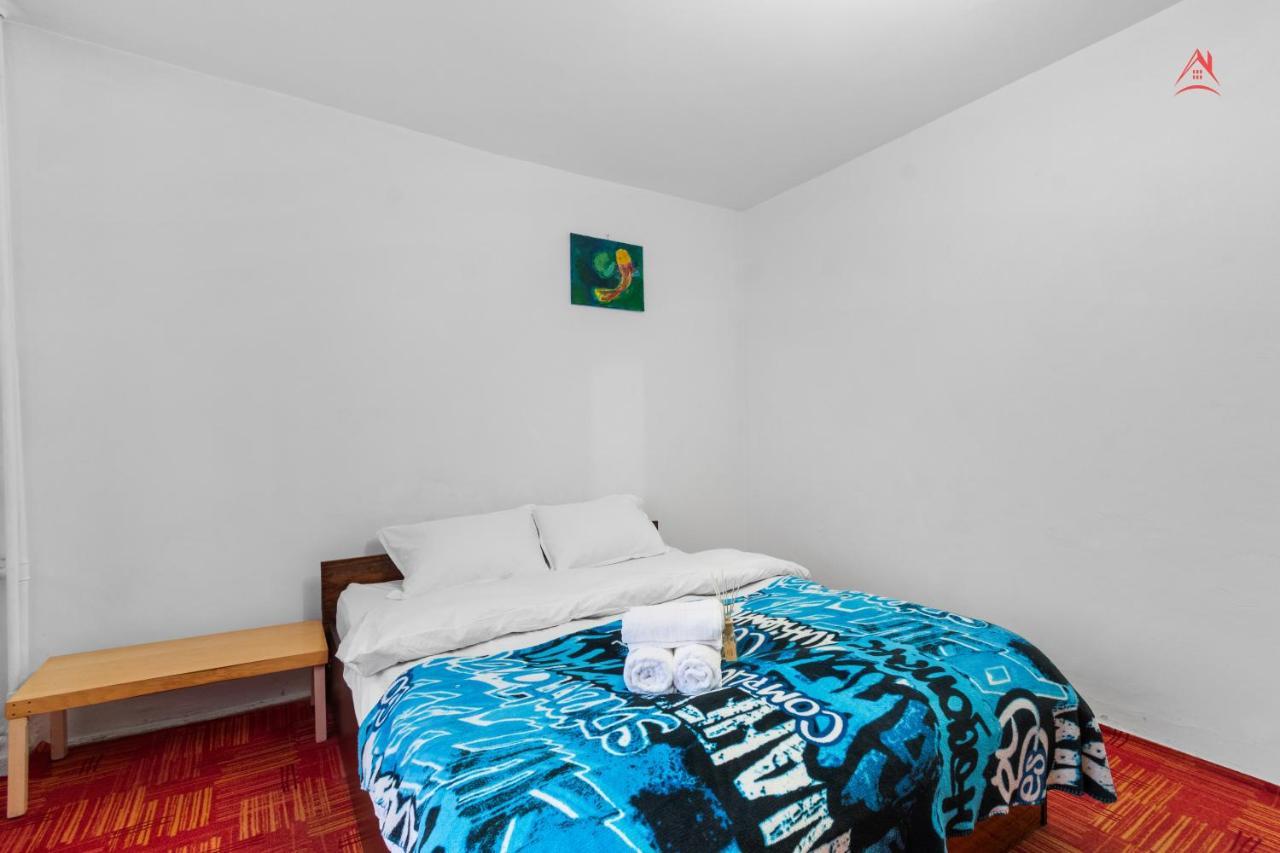 Dristor Large And Cozy Apartment Bucarest Extérieur photo