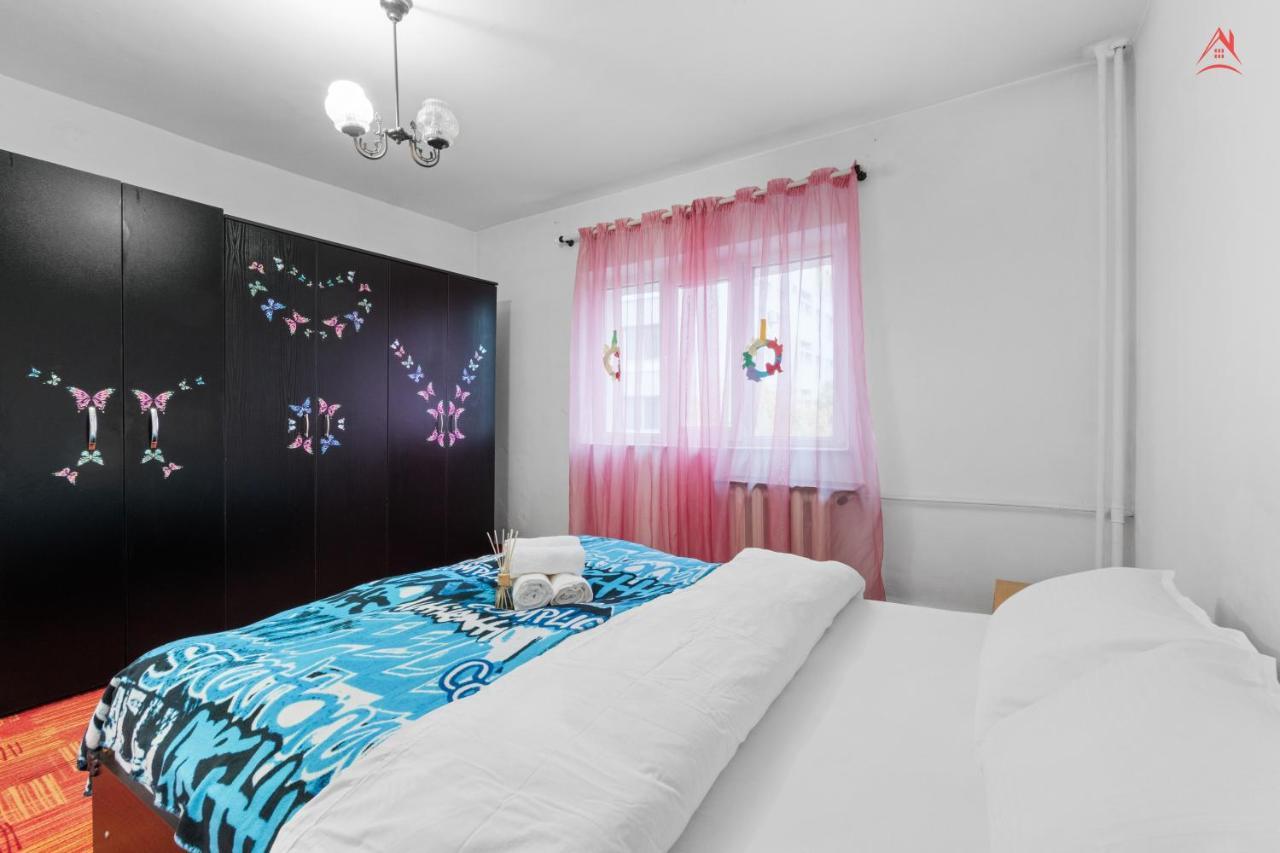 Dristor Large And Cozy Apartment Bucarest Extérieur photo